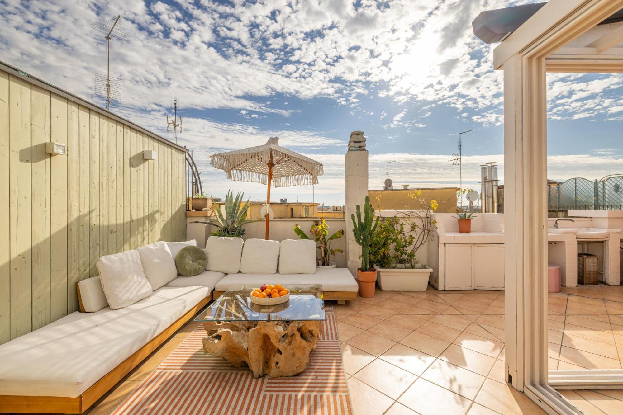 ローマAria Penthouse & Gardenアパートメント エクステリア 写真